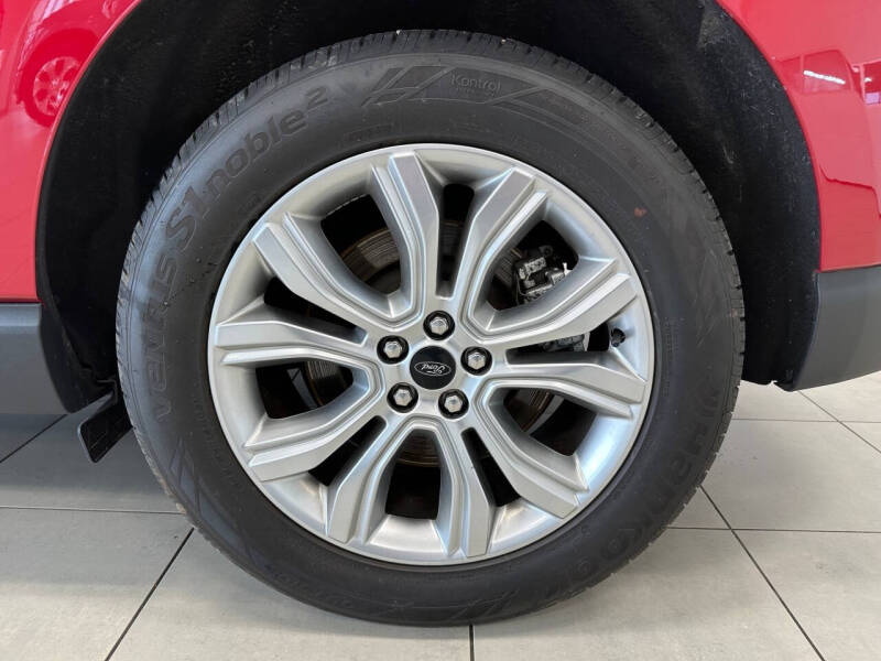 2024 Ford Edge Titanium