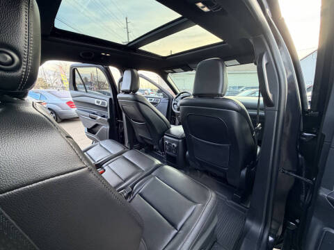 2020 Ford Explorer XLT
