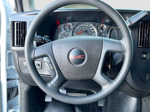 2024 GMC Savana 2500