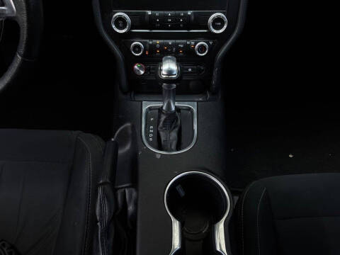 2019 Ford Mustang EcoBoost
