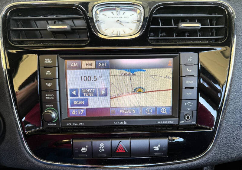 2011 Chrysler 200 S