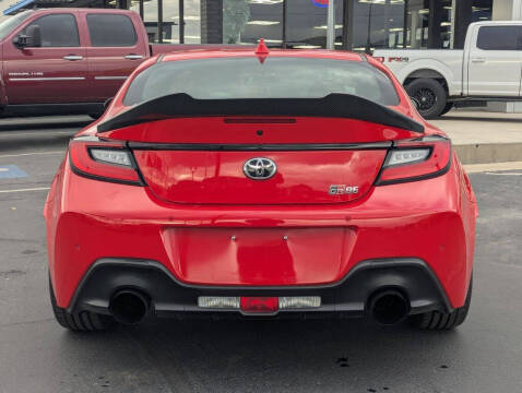 2025 Toyota GR86 Premium