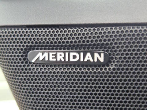 2025 Land Rover Range Rover P400 SE LWB