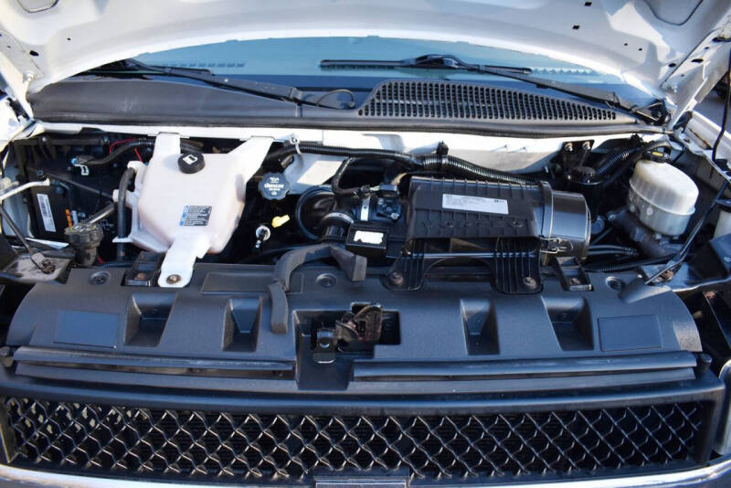 2016 Chevrolet Express LT 3500