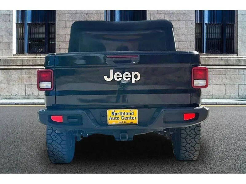 2020 Jeep Gladiator Overland