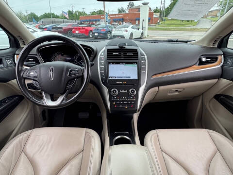 2017 Lincoln MKC Select