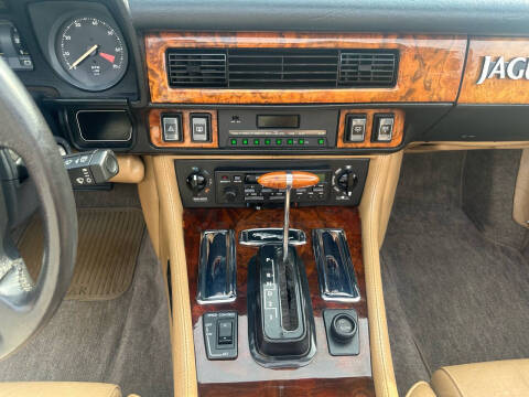 1990 Jaguar XJ-Series XJS