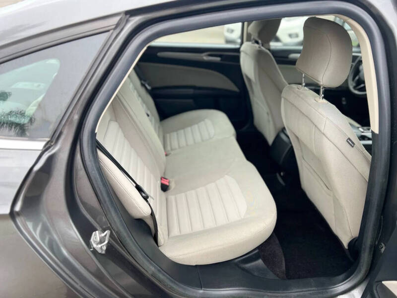 2017 Ford Fusion Hybrid S