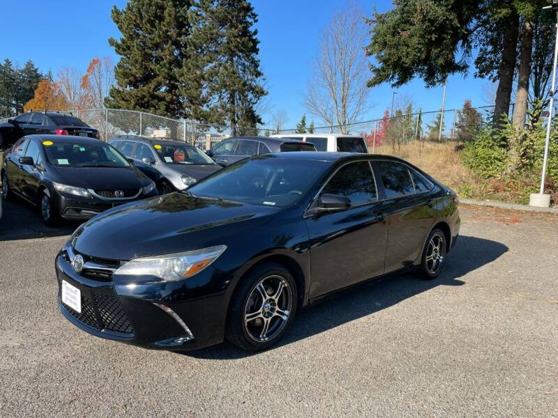 2015 Toyota Camry for sale at King Crown Auto Sales LLC in Federal Way WA
