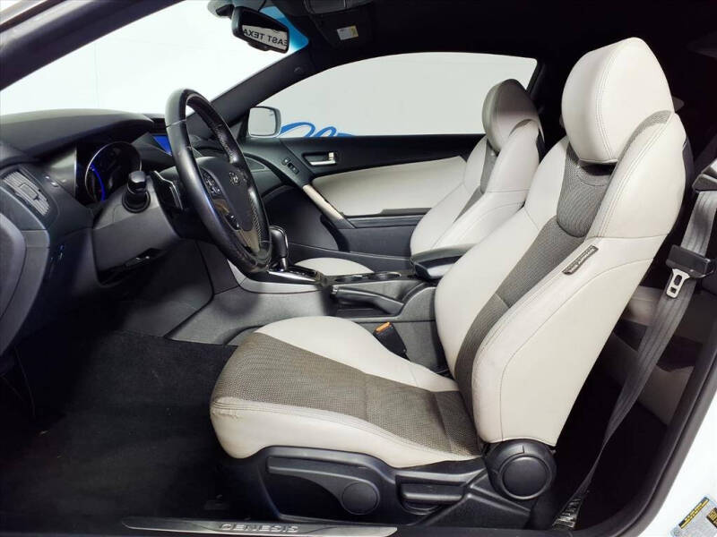 2015 Hyundai Genesis Coupe 3.8