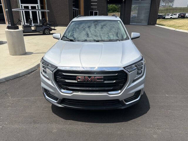 2022 GMC Terrain SLE