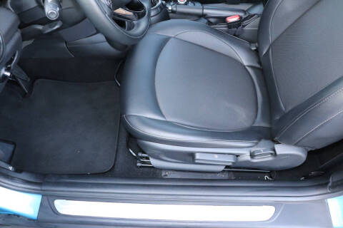 2016 MINI Hardtop 2 Door Cooper