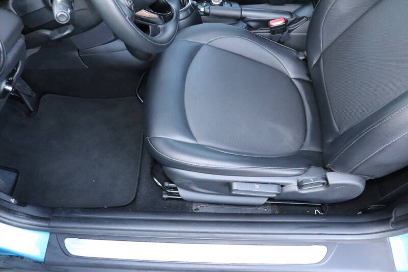 2016 MINI Hardtop 2 Door Cooper