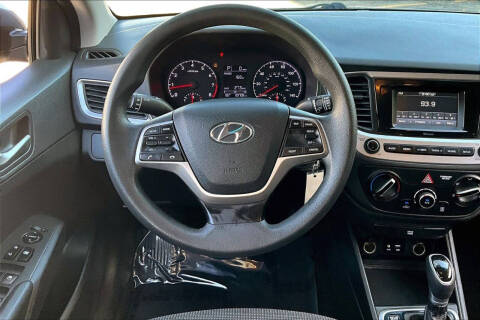 2020 Hyundai Accent SE