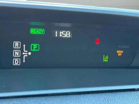 2016 Toyota Prius Three