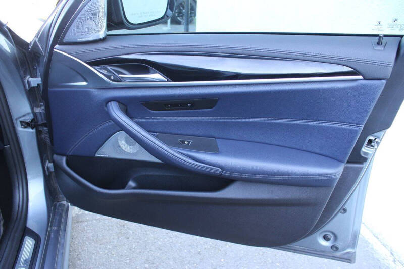 2018 BMW 5 Series M550i xDrive