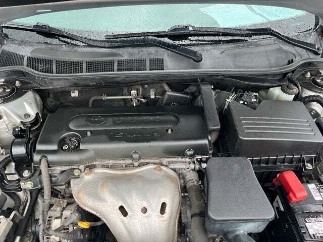 2009 Toyota Camry 26
