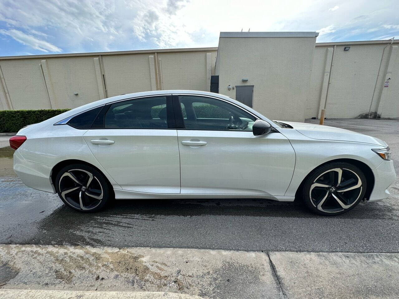 2021 HONDA Accord Sedan - $24,999