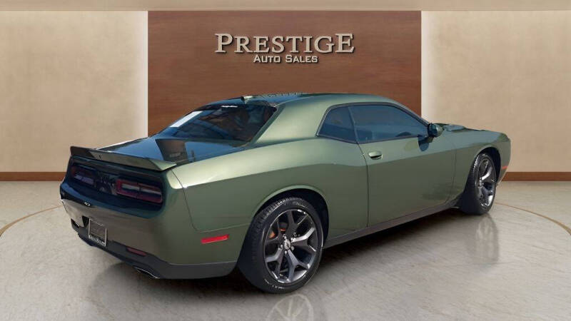 2019 Dodge Challenger SXT