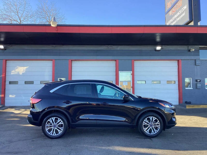 2022 Ford Escape SEL