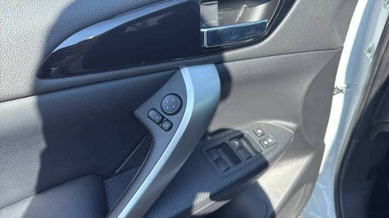 2025 Mitsubishi Eclipse Cross SE