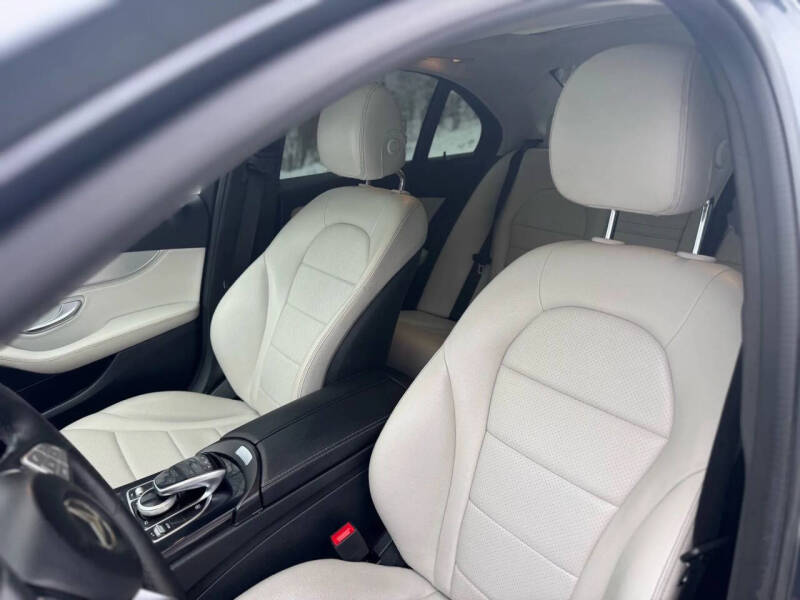 2015 Mercedes-Benz C-Class C 300