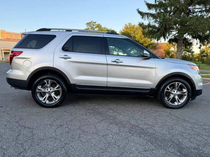 2011 Ford Explorer Limited