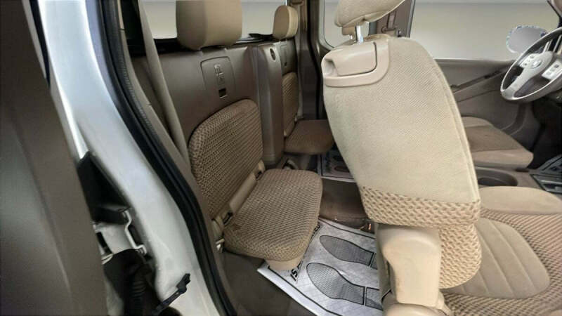 2013 Nissan Frontier SV V6