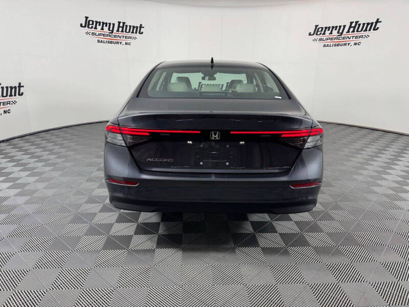 2025 Honda Accord LX