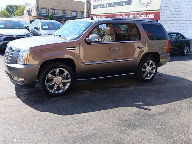 2014 Cadillac Escalade Luxury's photo