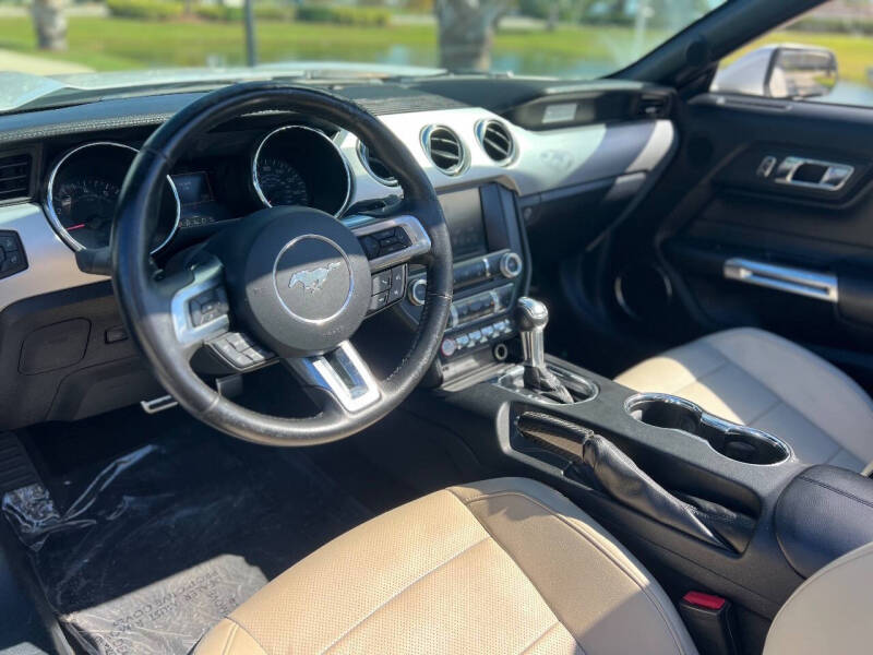 2015 Ford Mustang EcoBoost Premium