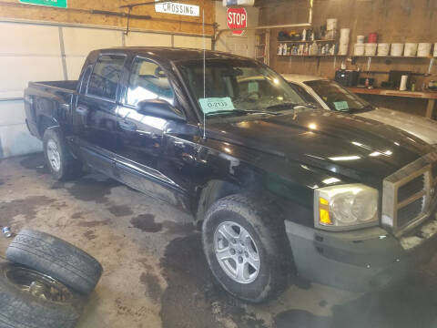 2005 Dodge Dakota for sale at B&M Auto Sales and Service LLP in Marion SD