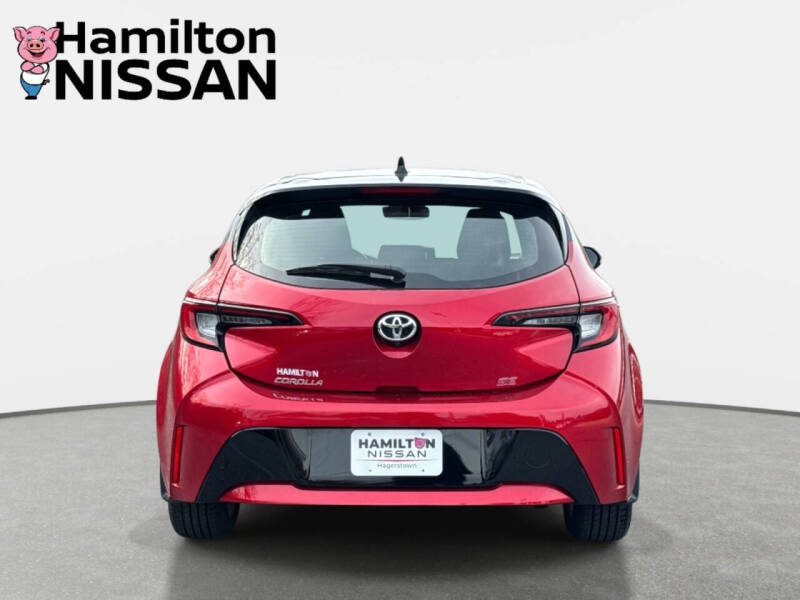 2024 Toyota Corolla Hatchback SE