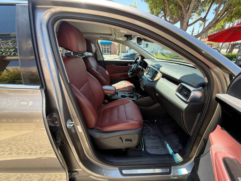 2017 Kia Sorento SX V6