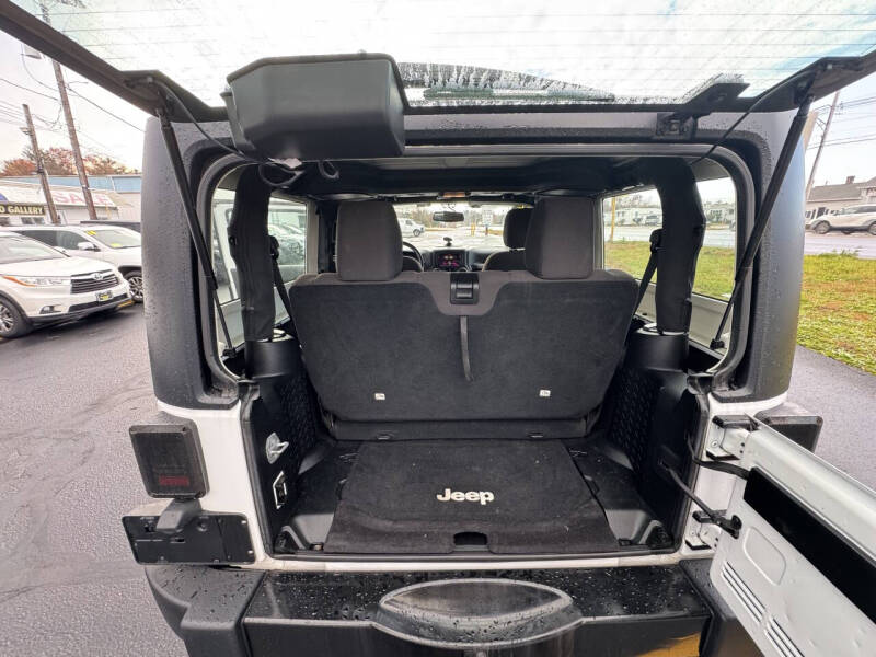 2015 Jeep Wrangler Sport