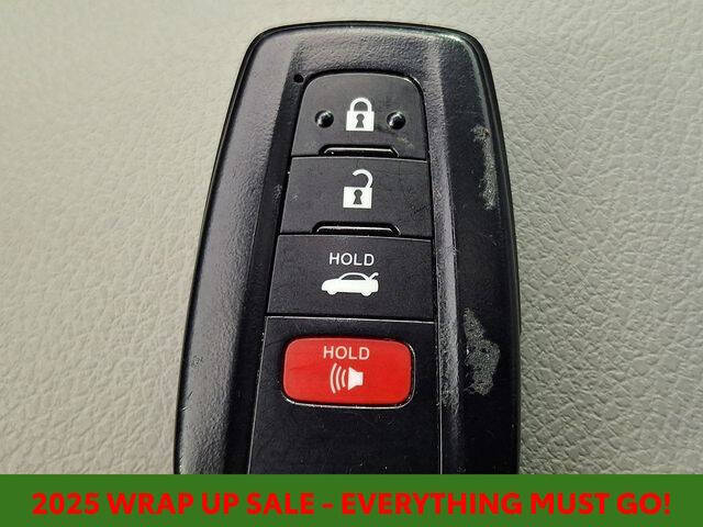 2019 Toyota Camry Hybrid LE