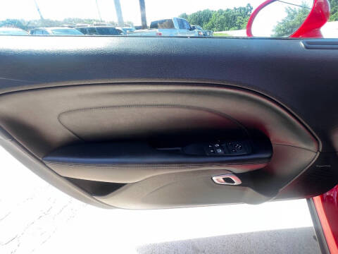 2015 Dodge Challenger SXT Plus