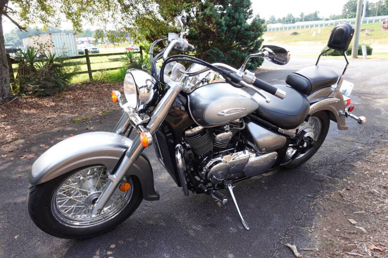 2002 Suzuki Intruder