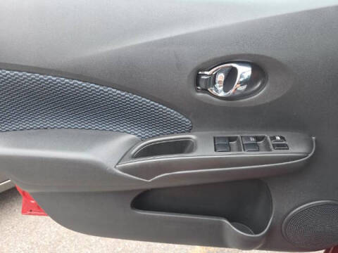 2019 Nissan Versa Note SV