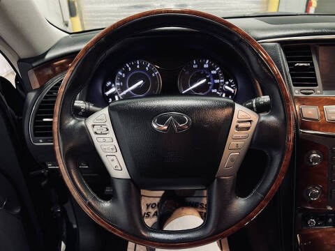 2017 Infiniti QX80