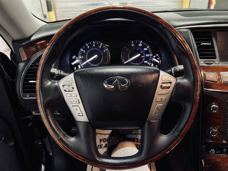 2017 Infiniti QX80
