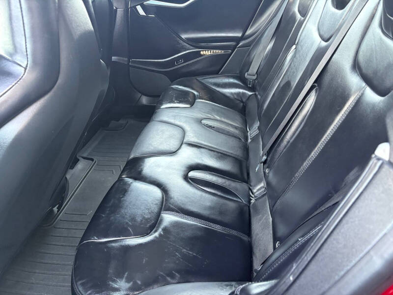 2016 Tesla Model S 75D