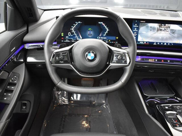 2025 BMW 5 Series 540i xDrive