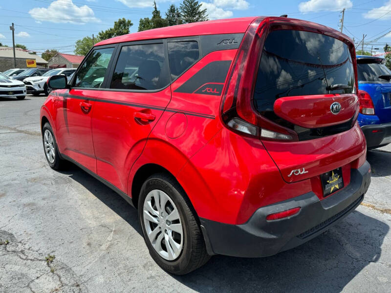 2021 Kia Soul LX photo 6