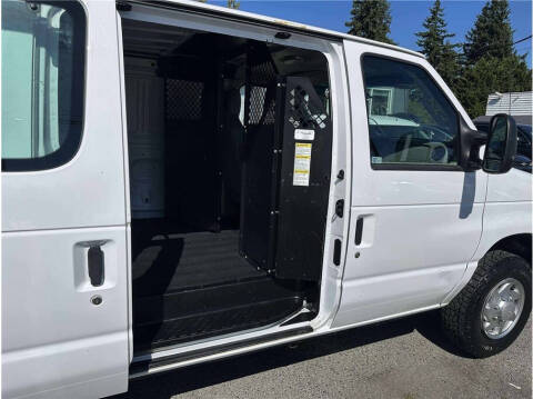 2013 Ford E-Series E-250