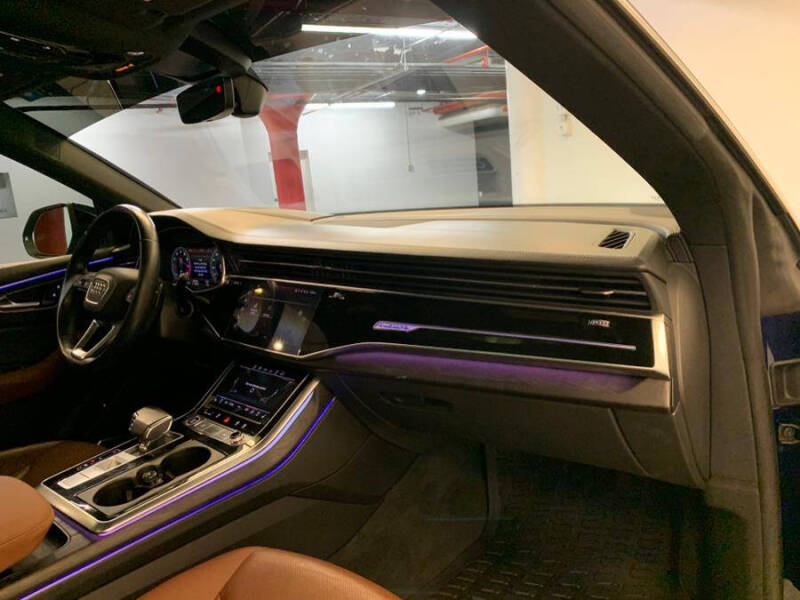 2021 Audi Q8 quattro Prestige 55 TFSI