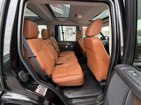 2016 Land Rover LR4 HSE LUX