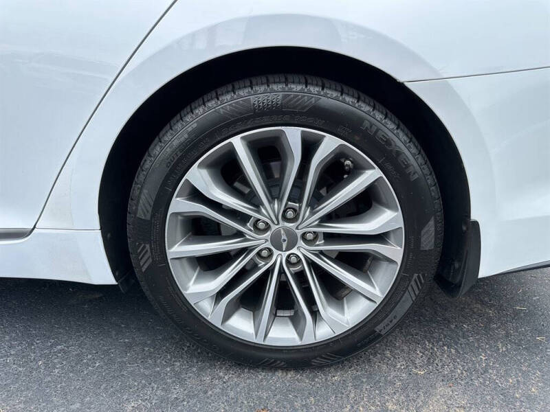 2016 Hyundai Genesis