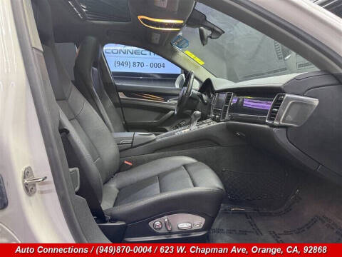 2012 Porsche Panamera