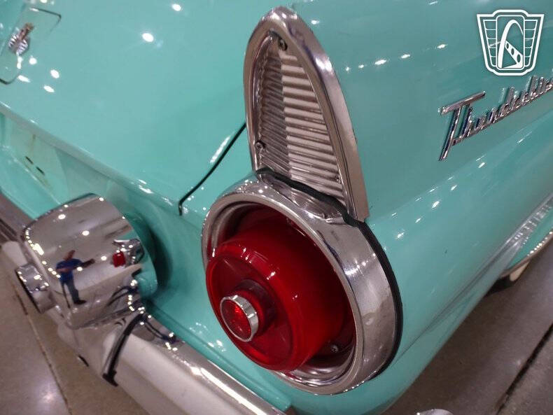 1955 Ford Thunderbird